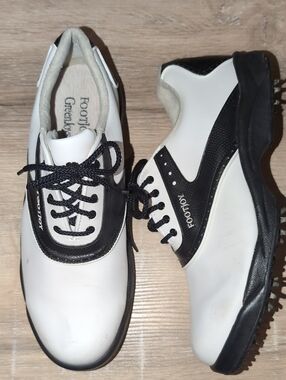 FootJoy GreenJoy White and Black Saddle Golf Shoe Size 9,  Style 48419